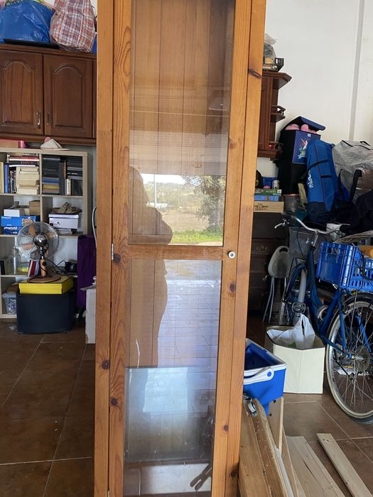 Vitrine em bom estado