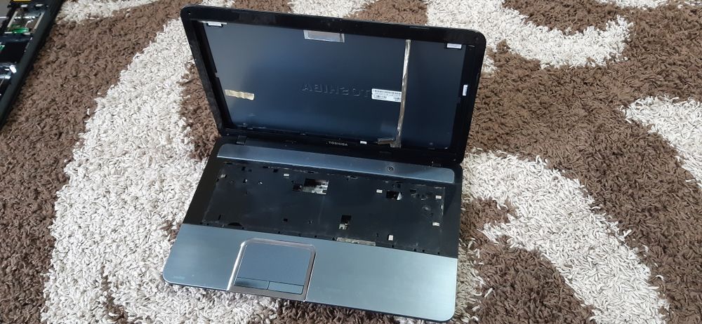 Ноутбучні Корпуси  Лот