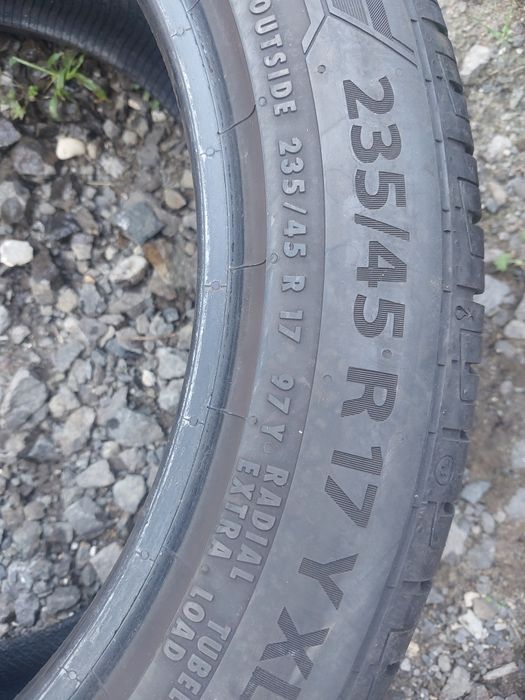 Barum Bravuris 5HM 235/45R17 97 Y XL