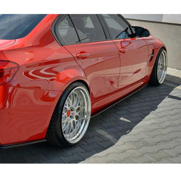 Накладки на пороги в стиле Maxton Design для BMW M3 F80/M4 F82/ M3 F30/ M4 F32 диффузор спойлер сплиттер губа пороги зеркала обвес сплiтер