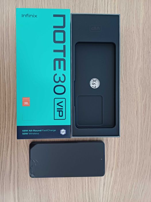 Telefon Infinix Note 30 VIP