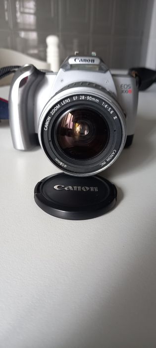 Câmera fotográfica "Canon EOS 300V"