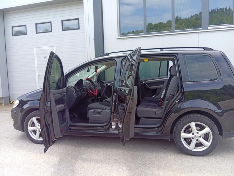 Volkswagen Touran, 2008