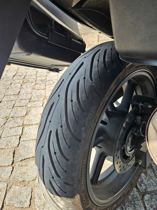 vendo HONDA Cbf1000fa