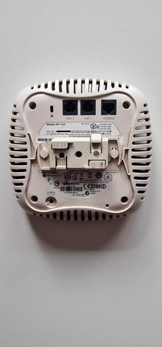 Aruba AP-135 – Access Point Dual-Band – 3x3 MIMO – LAN x2 – PoE
