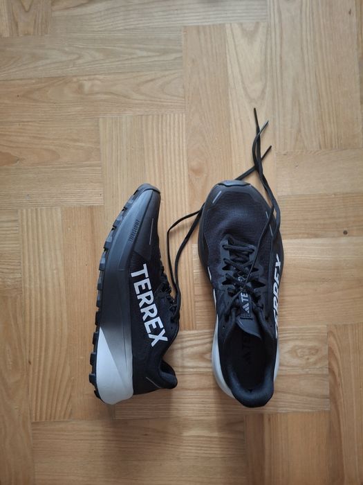 Buty do biegania Terrex Agravic