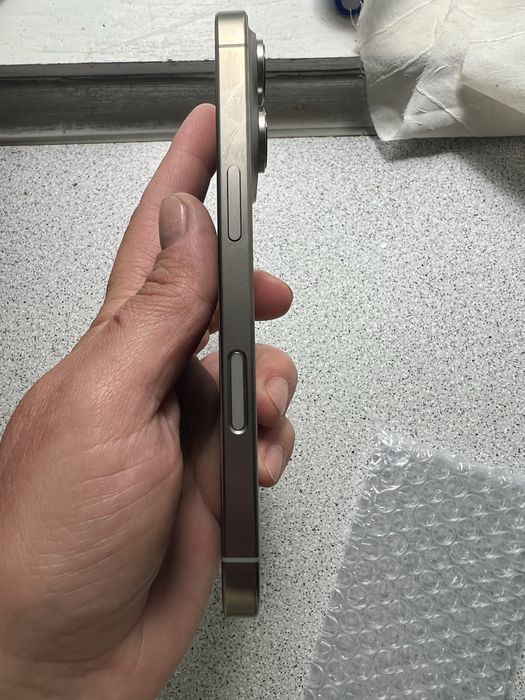 Iphone 16Pro (Icloud)