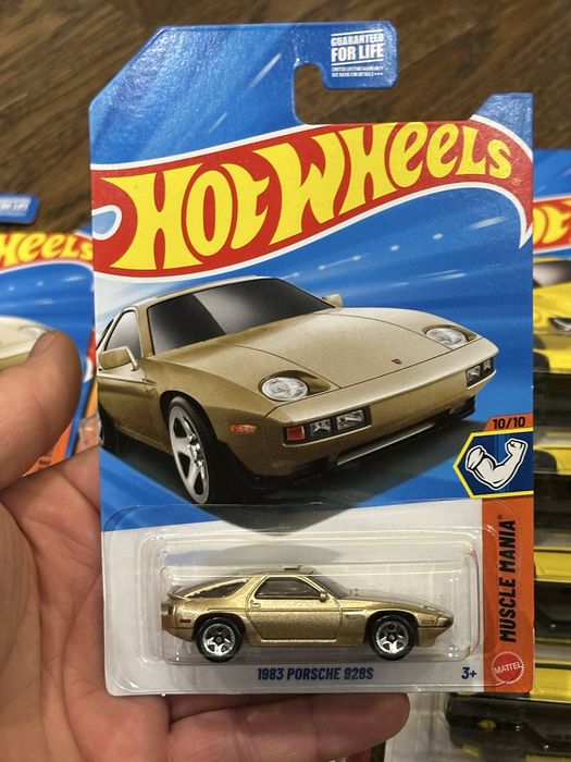 Hot wheels, porsche, audi