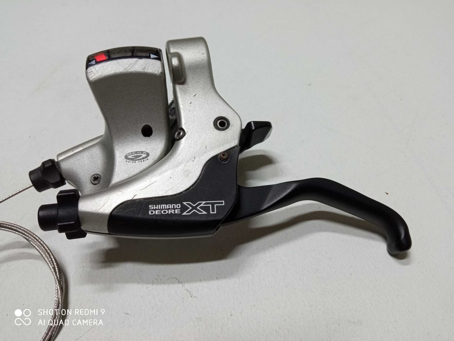 Klamkomanetki Deore XT m750 3x9