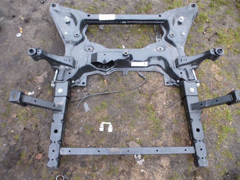 MERCEDES SPRINTER  910 STREFA BELKA WZMOCIEINIE WÓZEK SANKI PRZÓD  gwa!!!