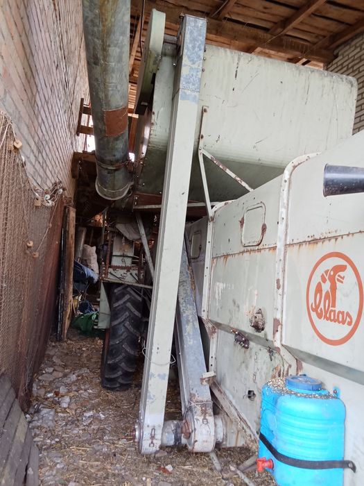 Продам комбайн Клас Європа