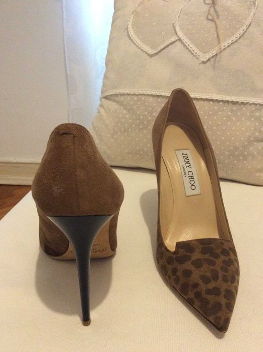 Sapatos de luxo salto alto,