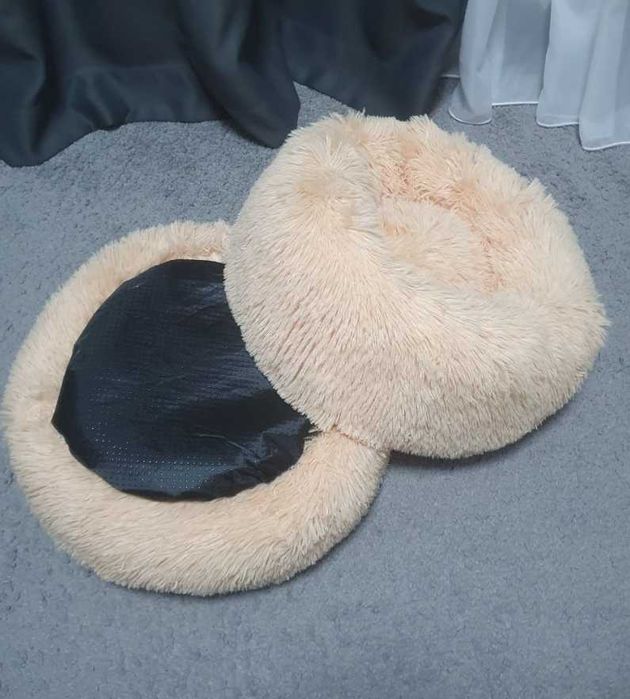 Лежанка ТОП! Об'ємна М'яка Тепла Бежевий котик собачка до9 кг. д.55см