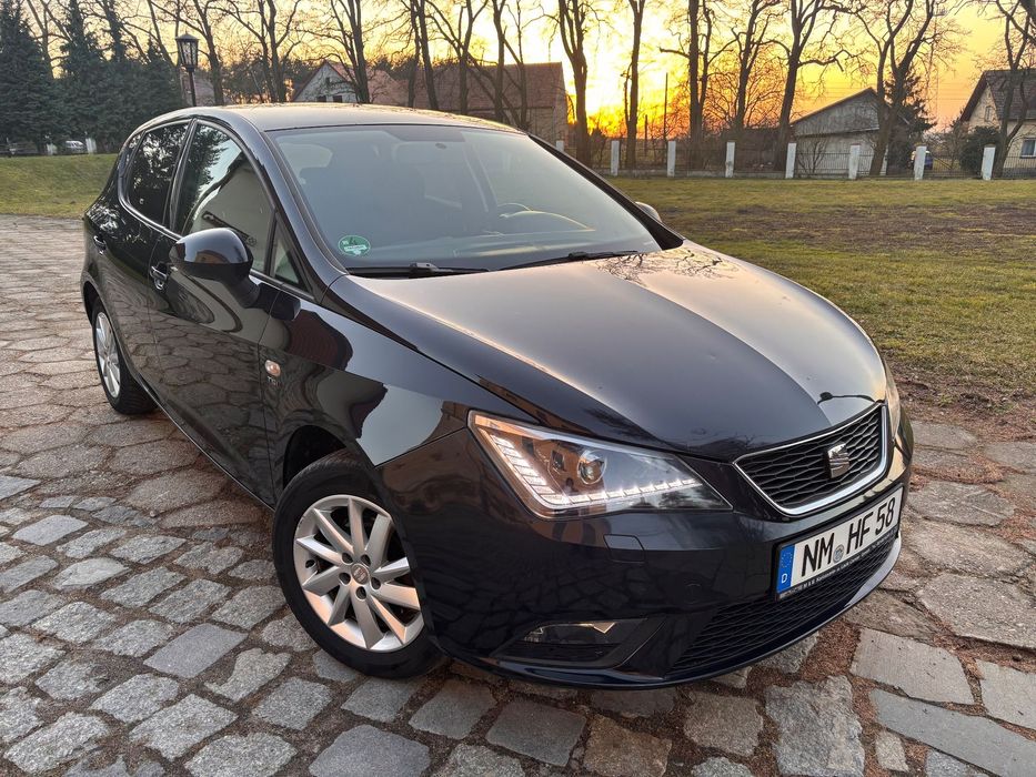 Seat Ibiza Lift 105 KM Xenon Ledy 5 Drzwi Alusy Serwis Bezwypadkowy
