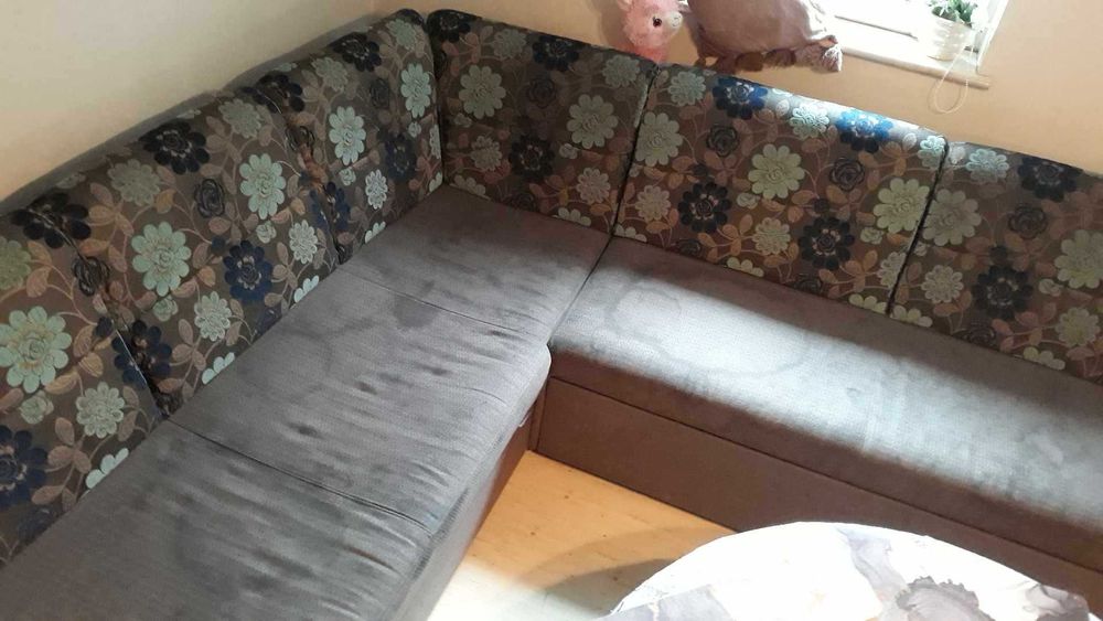 Pranie tapicerki meblowej i dywanów/ wykładzin
