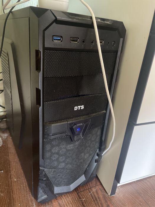 Срочно продам компʼютер