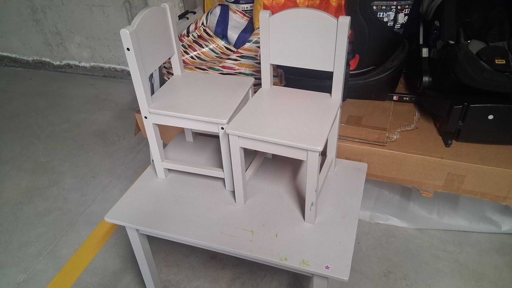 Mesa e cadeiras crianca ikeia