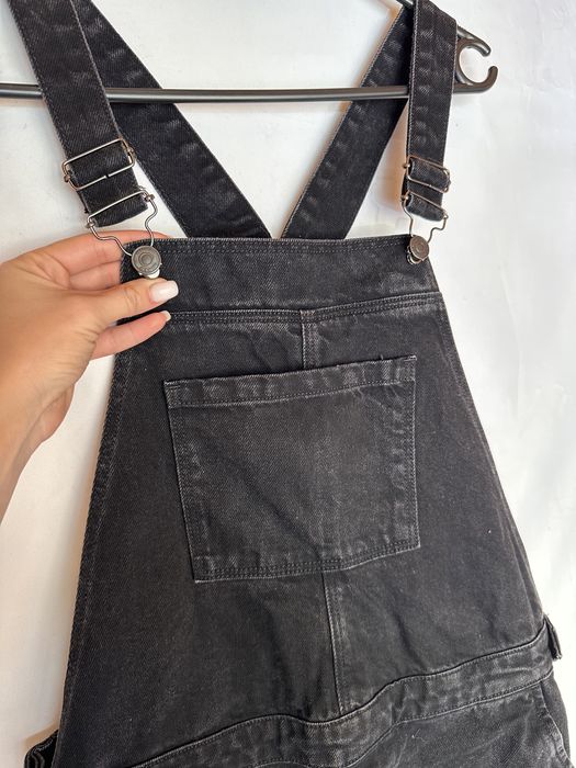 Джинсовий комбінезон чорного кольору, стан чудовий