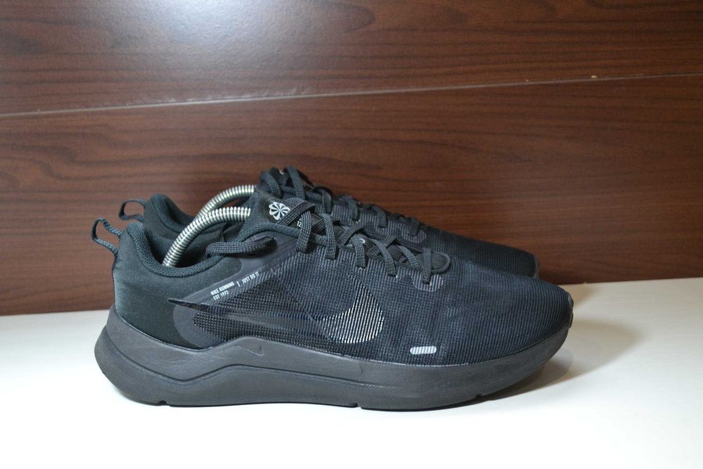 nike downshifter 12 кроссовки 44.5р оригинал