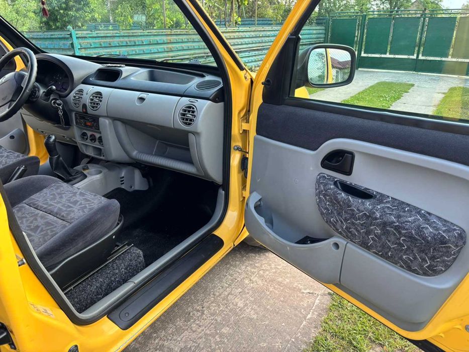 Рено кенго Renault Kangoo 1.5 dci хороший стан 2008