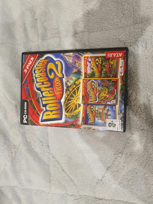 Atari RollerCoaster  Tycoon 2 PC 3xCD