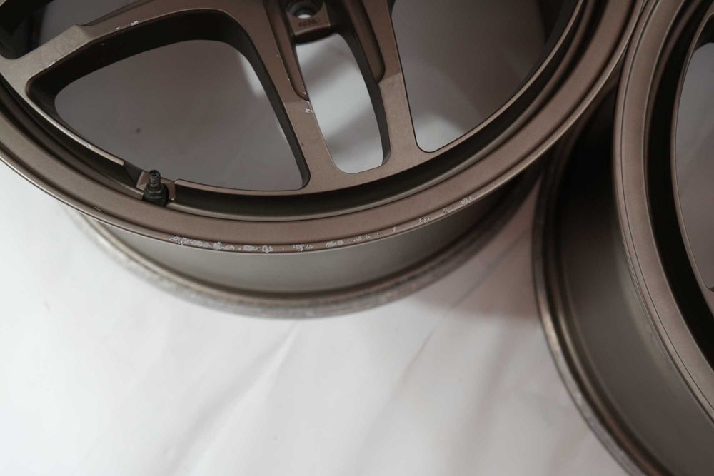 Alufelgi Felgi Carmani 8.5J ET30 R19 5x120