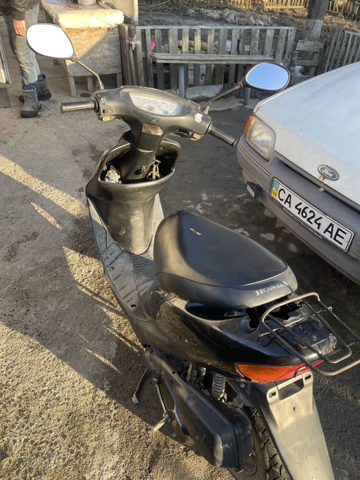 Продам скутер хонда діо 35