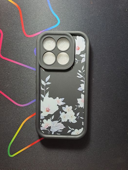 Capa Xiaomi 17 Floral Preta | Proteção Anti-Choque | Nova