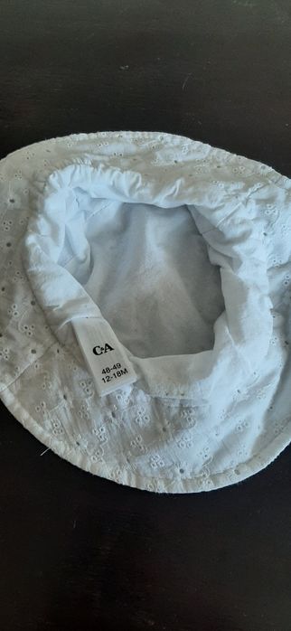 Kapelusik dziewczęcy