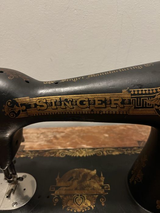 Maquina de costura vintage  singer