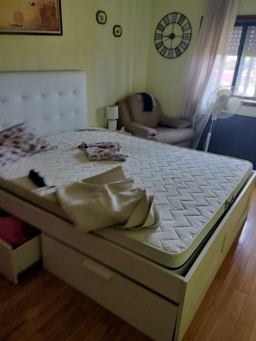 Cama de casal com