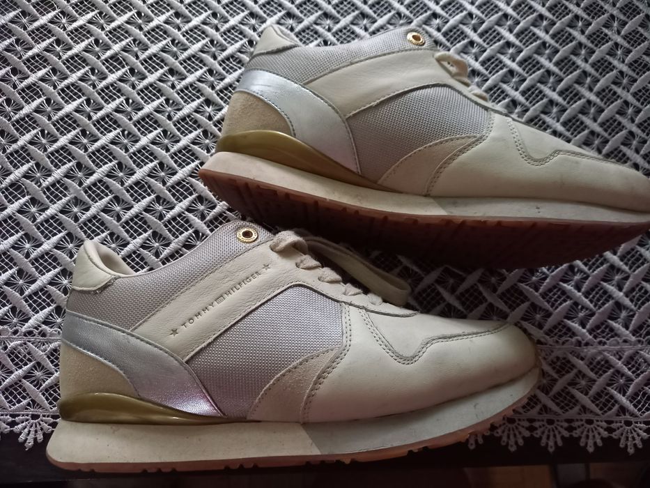 Tommy Hilfiger buty roz 40 damskie