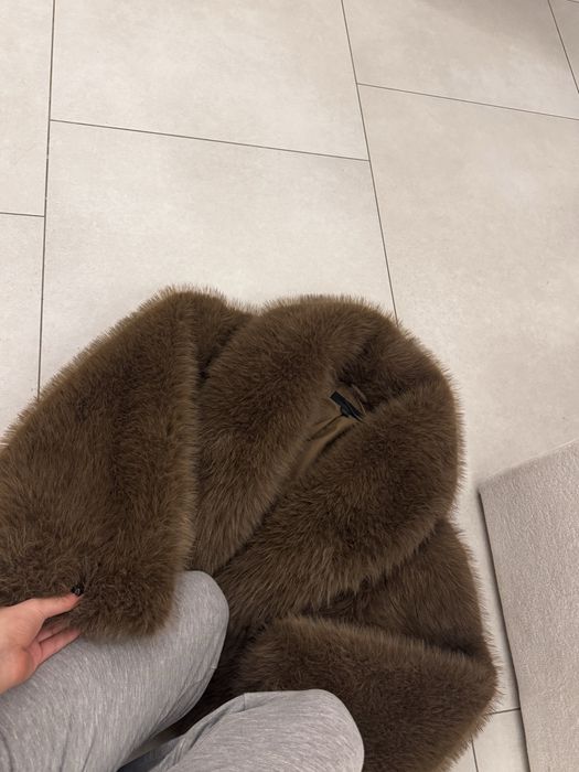 Шуба від бренду Zara S