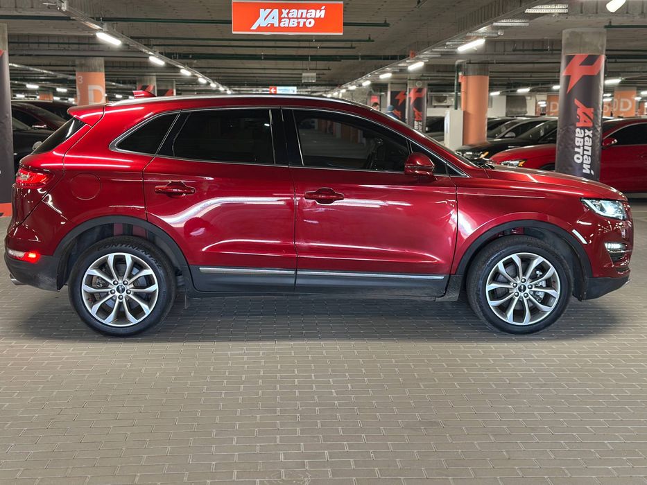 Lincoln MKC 2019 VIN 5LMCJ2C93KUL45415 фото оголошення 8 з 24