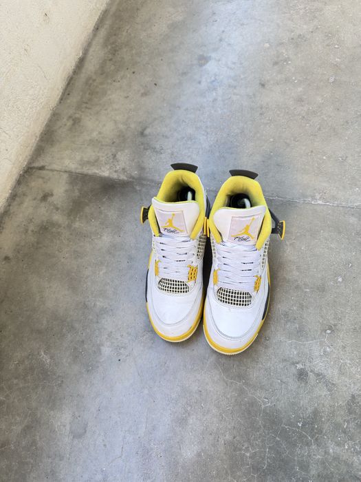 Jordan 4 White and yellow