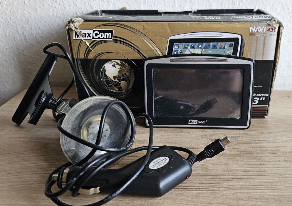 Nawigacja samochodowa MaxCom Navi 431 jak nowa