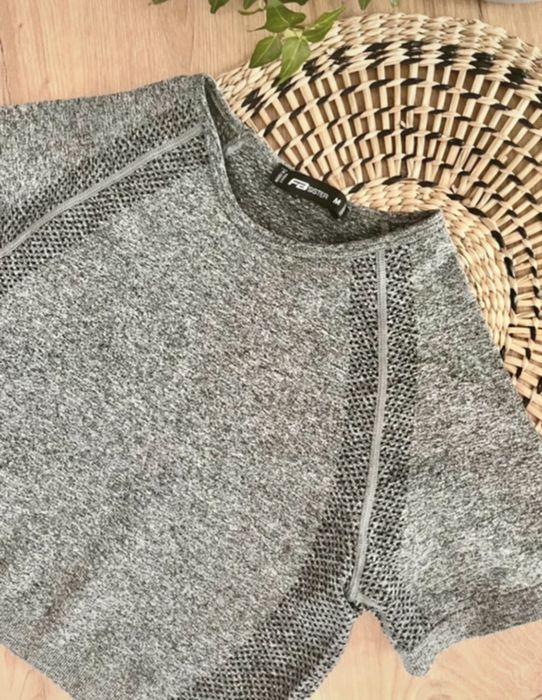 Szary crop top bluzka r. M