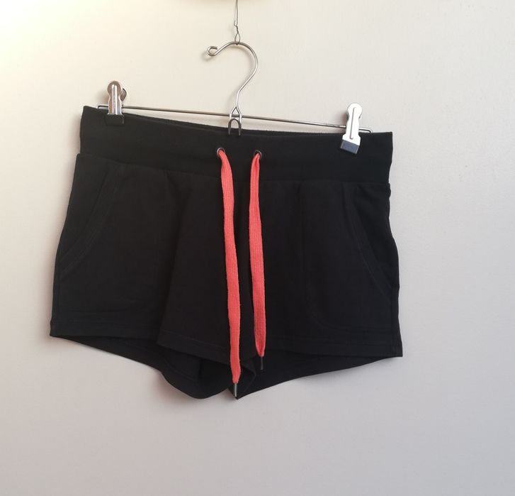 Calção preto marca Crivit - T. 36/38