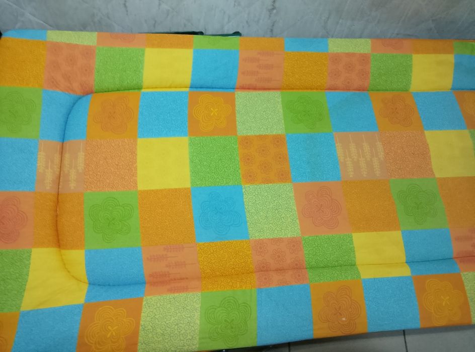 Łóżko turystyczne polowe 190x65x25 cm