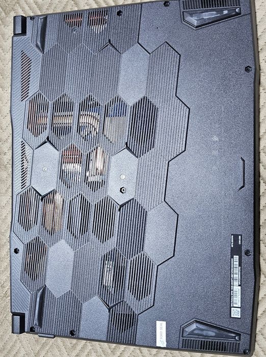 Portátil gaming MSI c/ RTX 3060 - NOVO