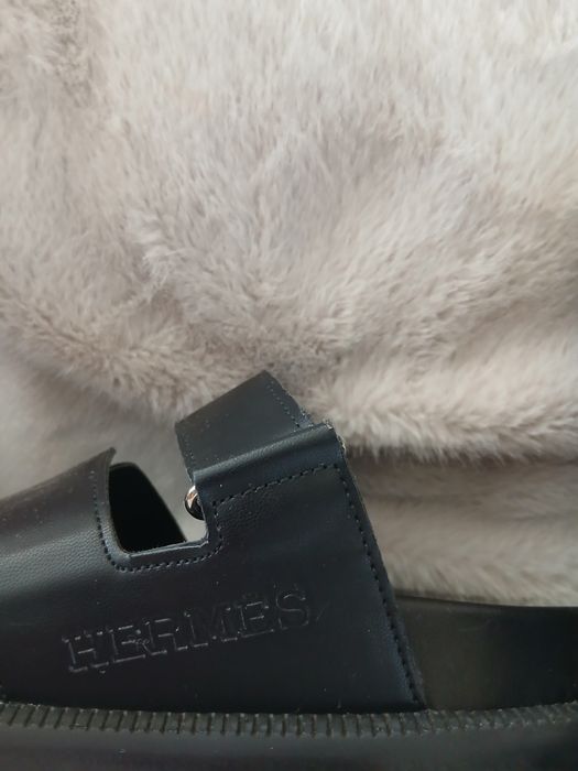 Czarne klapki Hermes chypre 38 nowe