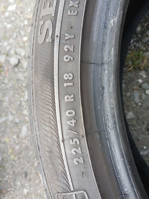 Opony 225/40/18 Semperit bieżnik 6,5mm F-VAT