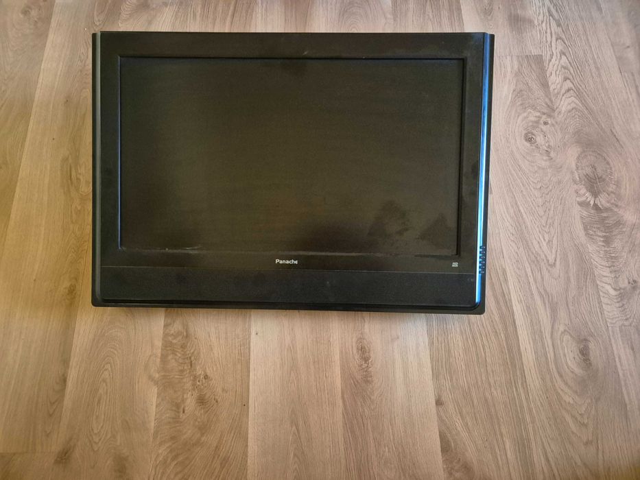 Telewizor Panache P32LJ520HD 32 HD Read Plus uchwyt. Sprawny