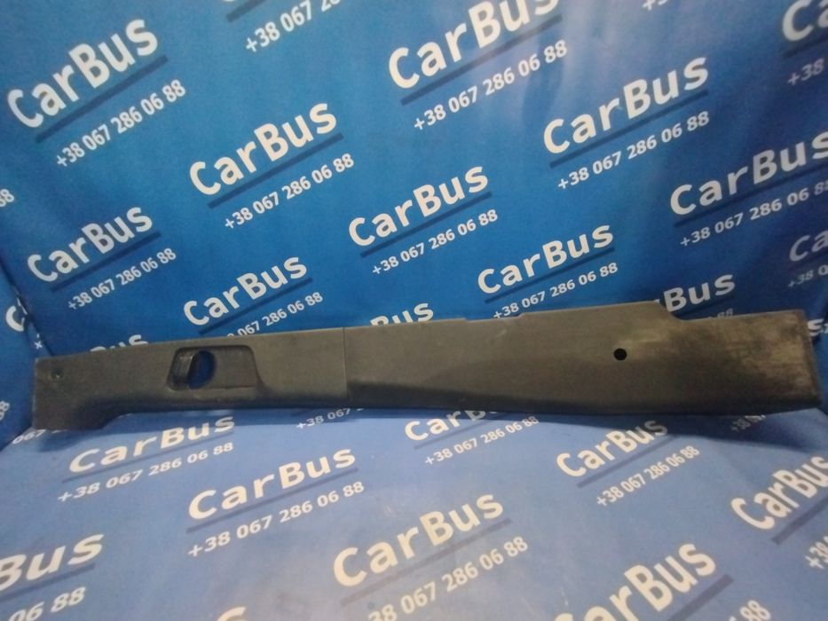 Обшивка стійки салону передня права  Sprinter W907 Спринтер 907