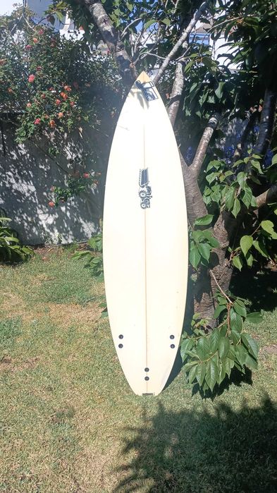 Prancha surf JS 6'2"