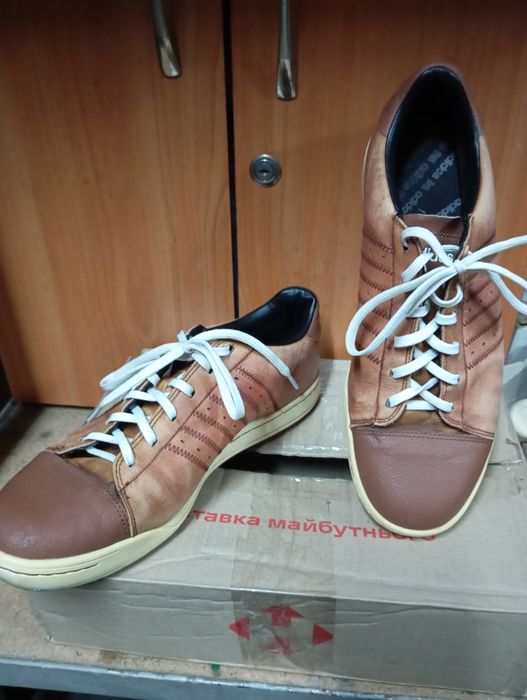 Кросівки ADIDAS оригінал 44р.