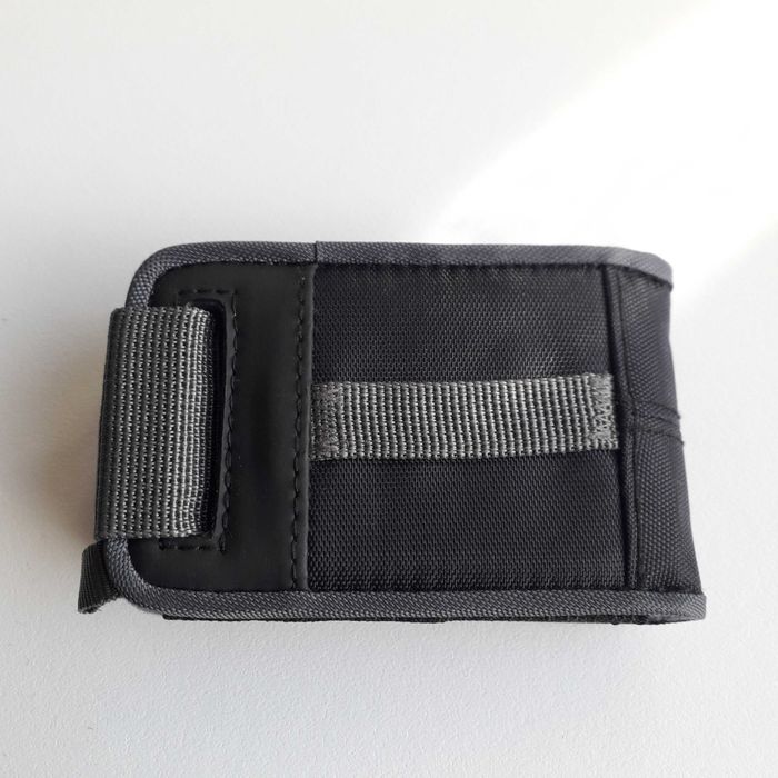 Bolsa Pequena p/máquina fotográfica ou telemóvel.