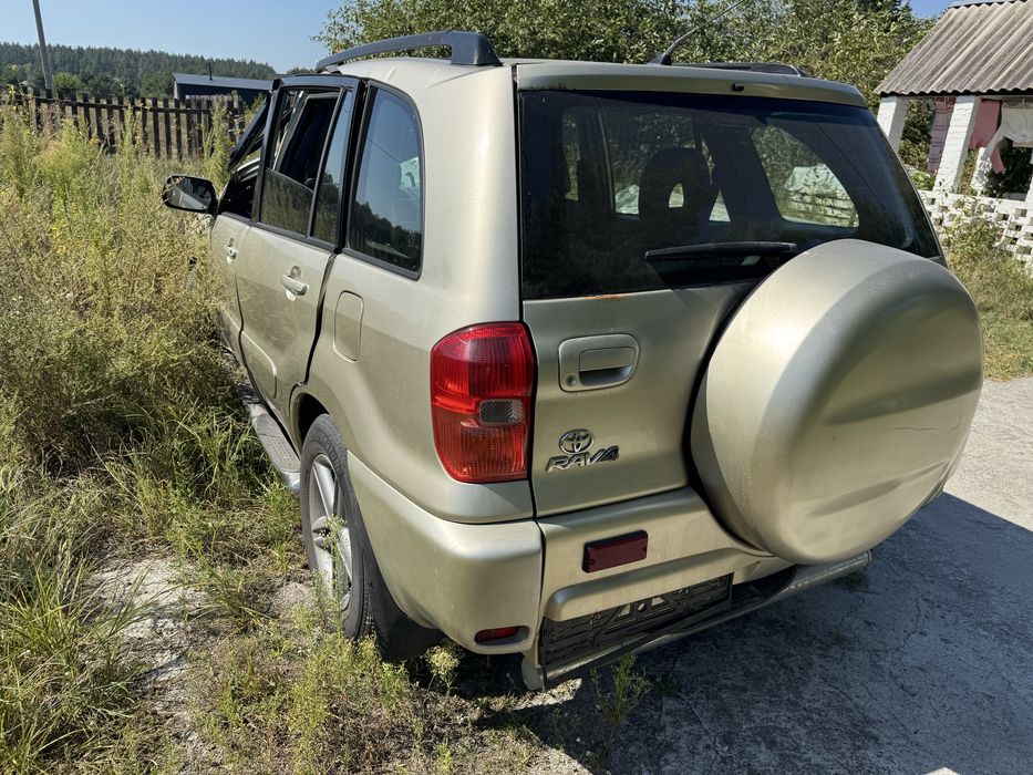 Toyota Rav 4 II 2002