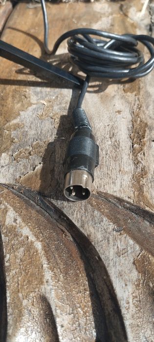 Mikrofon ze statywem