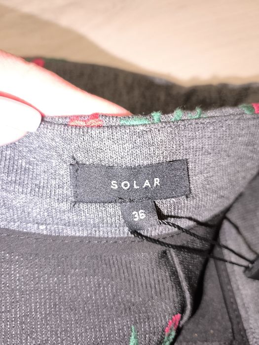 Nowa piękna spódniczka w kwiaty, solar
